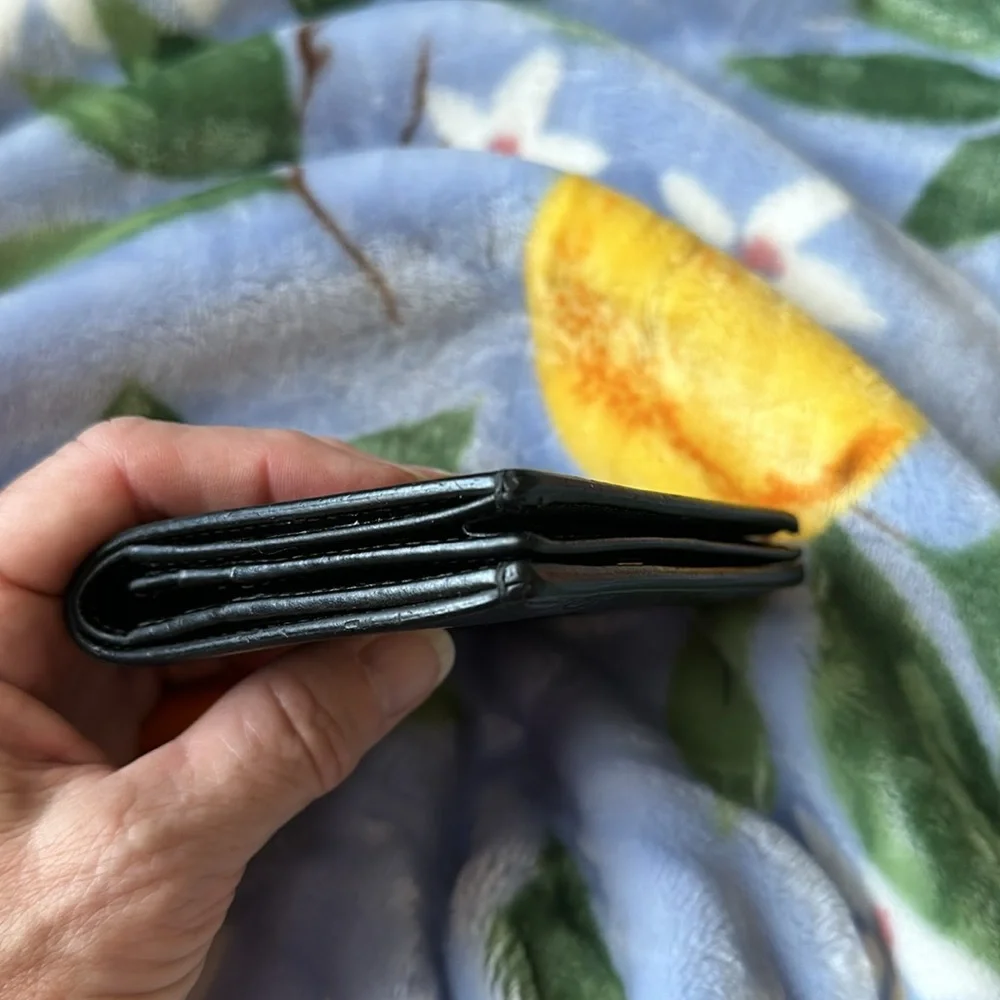 Gucci Black Embossed Leather Bi-Fold Wallet